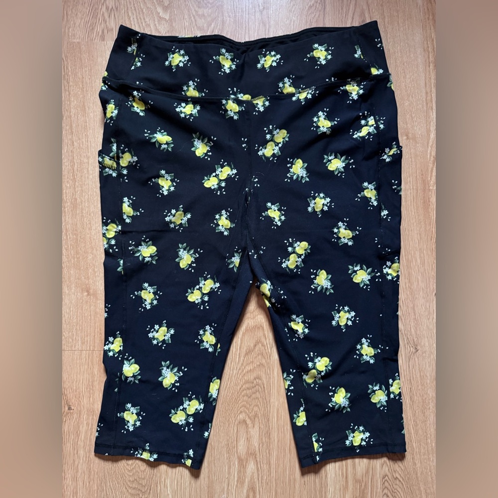 Torrid Lemon Athletic Leggings with Pockets Size 4